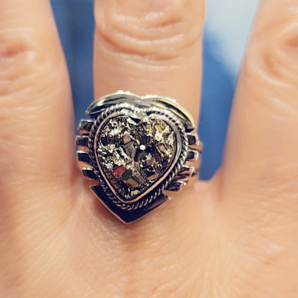 Pyrite Heart Solid Sterling Gemstone Ring - Picture 4 of 4